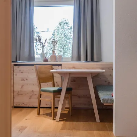 Rainer Apartment *