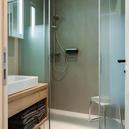 Rainer Apartment
